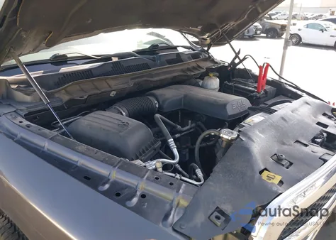 2019 Ram 1500 Classic Tradesman 4X2 6'4 Box from USA, damaged, VIN 1C6RR6FG1KS539987